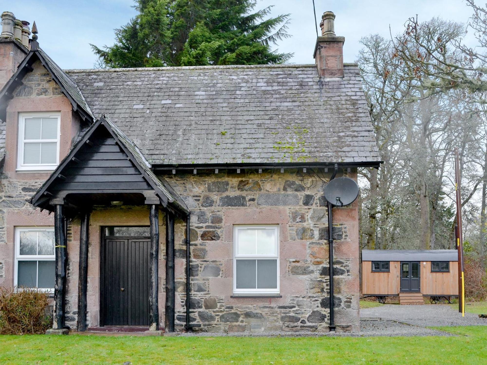 Checkers Cottage - Beaufort Estate Belladrum Eksteriør bilde